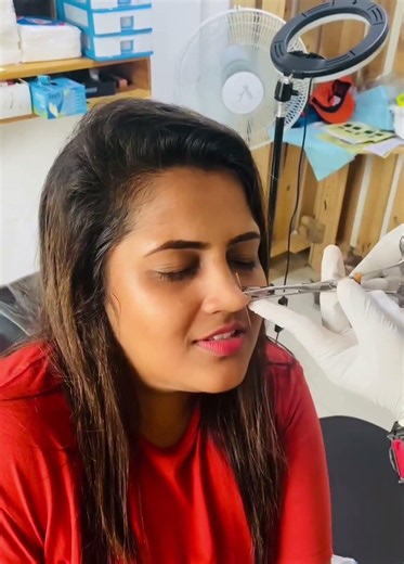 Is a Nose Piercing Painful? Watch This! 💎 #nosepiercing #nostrilpiercing #shorts