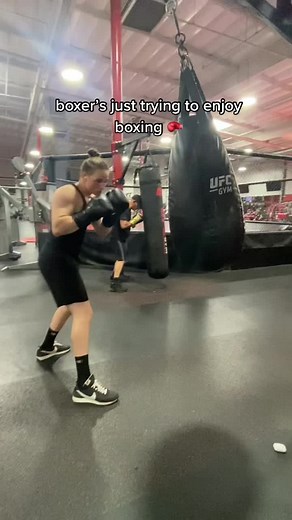 Boxer's Rib Pain: Dealing with Injuries in Boxing