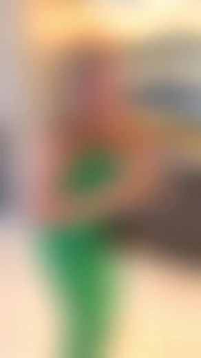 Wishing I could push a button to re-live a fabulous girls weekend hosted by the one and only @engbergemily in Florida last weekend. Greeted with bubbles, gifts and hugs - the weekend continued with SO. MUCH. LAUGHTER. Plus, lots of toasts, some gale force winds, wellness activities (i found the sauna!) and plenty of Gus-The-Golden-Retriever cuddles. Forever grateful for new & old female friendships that bring so much joy to my life. Also: I’ve been in denial that the trip is over so I’m just now