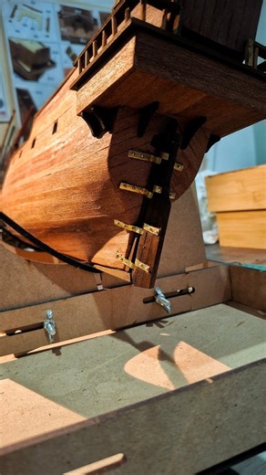 MODEL | PRECISION | SCALE on Instagram: "Building the rudder blade: control, precision, and navigation ⚓🪵 The rudder blade takes shape piece by piece: custom cutting, fine sanding to achieve a clean hydrodynamic profile, and precise assembly to ensure perfect alignment with the stock. Every detail faithfully replicates the real mechanics of a ship’s rudder, providing strength, balance, and continuity with the hull. A small component… but a crucial part of the vessel’s soul. #ProScaleMode