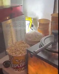 Seems like another good night for some snacks and refreshments! Nachos with optional double cheese on the side do they don’t get soggy on your way home, Lido’s own buttered cinnamon sugar mini donuts were a hit last time, and of course Lido Popcorn, also now available plain with hot butter on the side or extra butter for the side, and introducing Lido Lemonade, we have classic Sweet Lemonade and for those with less of a sweet tooth a refreshing Elder Flower and cucumber lemonade, still a little 