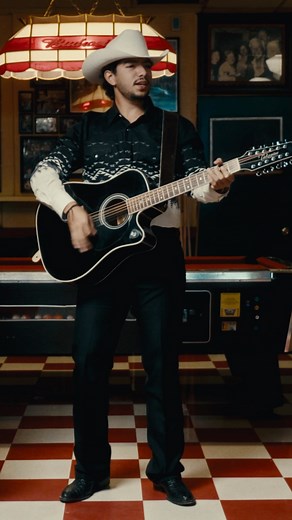 The latest and greatest from us to you is NOW ON YOUTUBE!!📺🔥 A Dwight Yoakam Classic🎸 #countrymusic #Realcountry #bakersfieldsound #bakersfield #dwightyoakam #california #LHM🔱 #country | Los Hermanos Mendoza