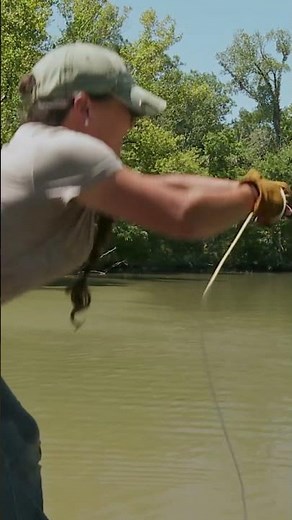 Peewee Hooks a BIG ONE! | Swamp People | #Shorts