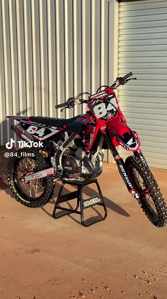 Honda CRF450R Review in Stunning 4K Quality