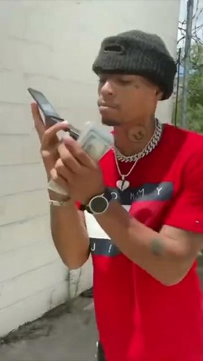 How it use to be with flip phones 🤣🤣🤣