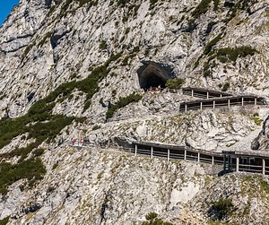 Amazing Eisriesenwelt Cave Facts for Kids