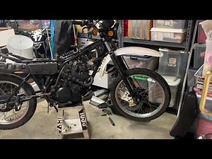 1981 Yamaha XT250 Rebuild Time-lapse