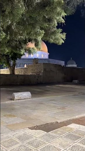 Listen to This Fajr Adhan from Al-Aqsa and Feel the Difference