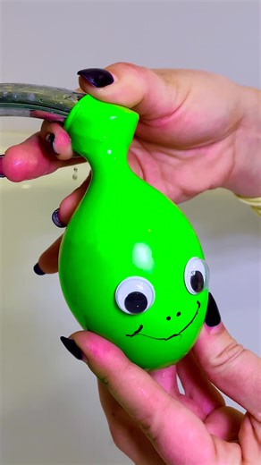 Can you unveil the fake baby bump prank? 🤰😄 #FunPranks