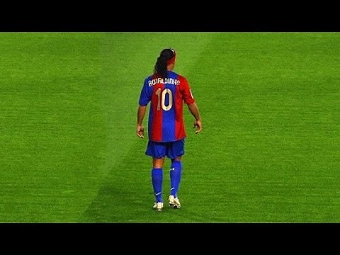 Ronaldinho ★ Impossible to Forget ★ Magic Tricks & Skills
