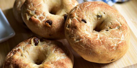 How To Store Bagels To Keep Them Fresh for As Long As Possible