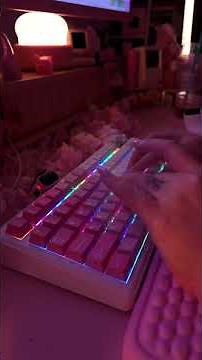 thocky keyboard asmr to fall asleep to 🕯️☁️ 2 minutes of wuquestudio Morandi switches on the