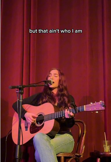 Bluebird Live Performance by Anna Graves