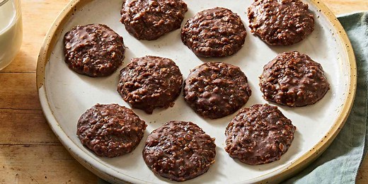 No-Bake Chocolate Oatmeal Cookies