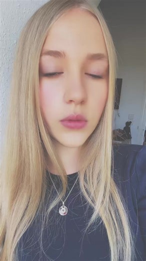 emma_hsm (@emma_hsm)’s videos with original sound - 𝒉𝒂𝒏𝒏𝒂