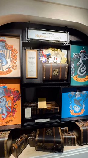 Did you know you can get a custom Hogwarts trunk with your initials at the Harry Potter Store NYC? Head down to the Things That Must Be Named section in the basement, where you can personalize items like trunks, notebooks, and more—mine was ready the same day! 🪄🧳✨ I even brought mine to Universal and added a few cute Slytherin keychains slithering into the side, it feels like a real prop straight off the set. Pure magic. Send this to a friend who needs a monogrammed trunk for their next magica
