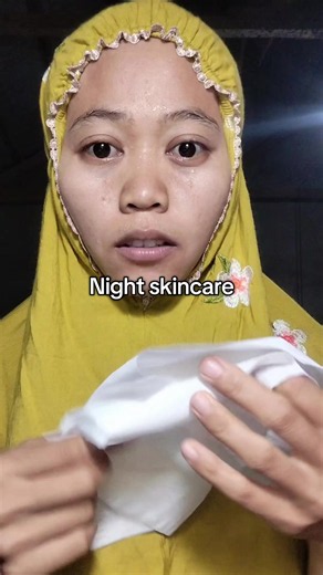 Night skincare routine with VCO and Hanasui Moist