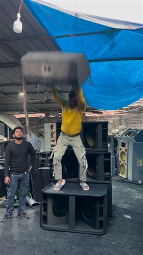 ABHI MADE IN INDIA on Instagram: "DJ factory in Delhi || #jbl #dj #box #delhi #amplifier"