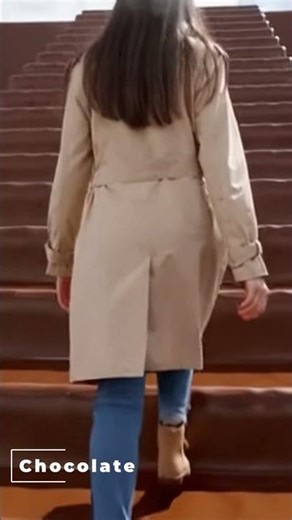 "Sweet & Crunchy Walk ASMR"