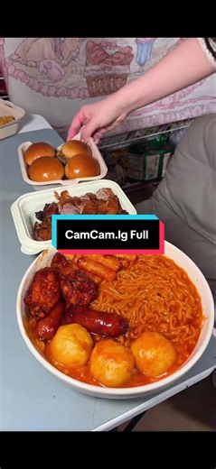 Em Gái Ngốc Nghếch Làm Hại Cả Nhà: Một Câu Chuyện Đầy Kịch Tính