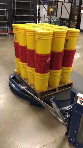 QL400XT stretch wrapper ready for training