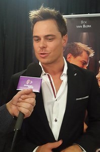 As Jy Sing: Premiere