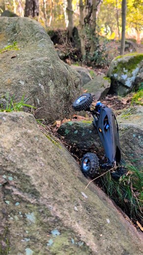 Alien Bug Crawler 🤘🏻 #rcoffoad #rccars #rc #rctoys #remotecontrolcars