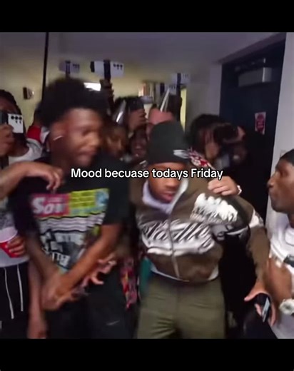 TODAY IS FINALLY FRIDAY!! #friday #weekend #dances #march #fyppppppppppppppppppppppp