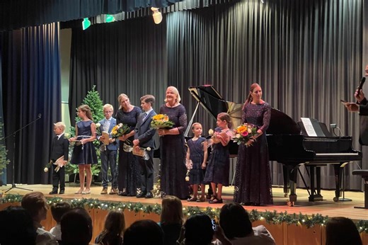 Exclusive | Keys to success: 16 members of same family perform piano concert at Carnegie Hall