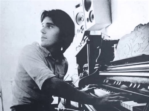 10 Great Albums Recorded by Classic Artists as One-Man Bands