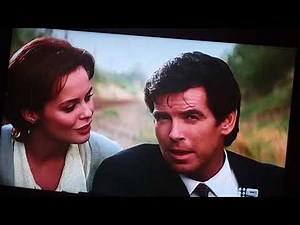 Goldeneye (1995) Bond and Natalya escape the train