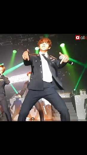 Taehyung did gave more to this move 👇💥👇 in We are bulletproof pt.2 #taehyung #v #bts #fyp