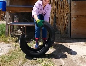 498K views · 2.3K reactions | Country Life, Simplified! Farm Hacks That Make Life Easier | 5-Minute Crafts | Facebook