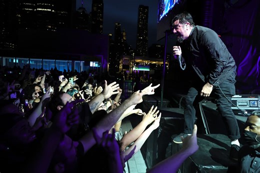 Full set times for Deftones’s 2026 UK Tour show at O2 Arena tonight