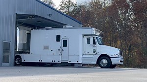 158K views · 2.1K reactions |  Optima Toterhome & Renegade Liftgate Trailer that rolled out today for Charlotte, NC! You will probably see this one in the ARCA Pit Area for the 2024 Season! Sold by Dylan #arca #nascar #nascarracing #racing #travel #bigrig #freightliner #renegade #rvlife #rv #toterhome #world #rodeo #circletrack #circletrackracing #nhra #NHRA #nhradragracing #drag #racing #dragracing #motocross | Chase Motorsports Coach & Trailer Sales | Facebook