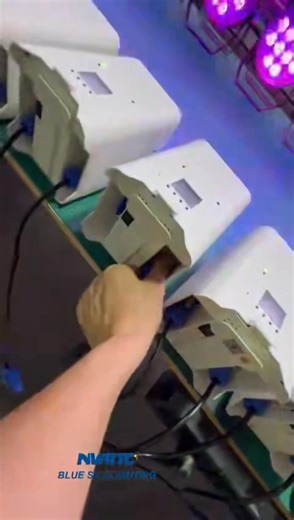 battery 6 led vs IP 12 LEDs. uplight production, remote control, app , wireless Dmx #ledpar #ledparlight #ledparlights #parlight #parlights #leduplighting #stagelight #stagelights #stagelighting #djlight #djlighting #eventlighting #eventlights #djlights | Zeng Kevin