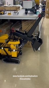 189K views · 4.4K reactions | Turning a corner with the massive 100kg!! P&H 4100 mining shovel in 1/25 scale is no easy feat 勞 #RC #mining #shovel | Toucanhobby RC Model | Facebook
