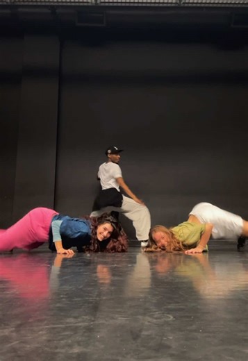 I LOVE THEM!😙 @NOVA_S💫 @breezy 💋 #twerk #pushupchallenge #fyp | push up