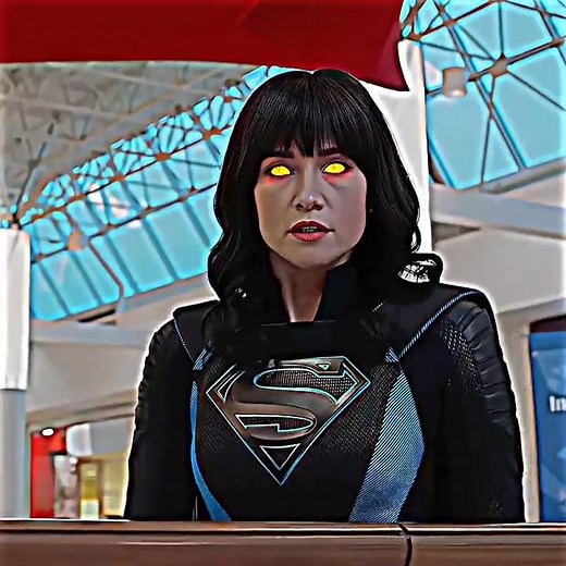 Alex Danvers became a fictional Supergirl 🥶 #supergirl #superman #dccomics