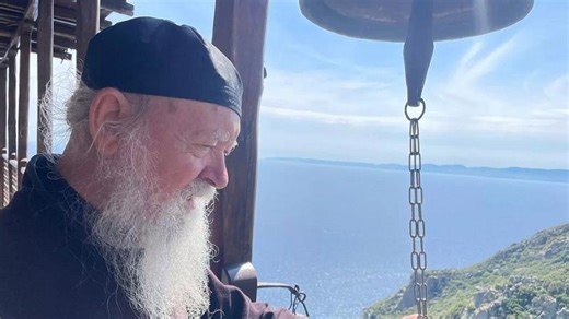 Στα μονοπάτια του Αγίου Όρους μέρος 4ο: Από τη Σιμωνόπετρα στη Νέα Σκήτη και τη Μεγίστης Λαύρας