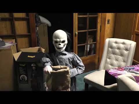 Trixie Spirit Halloween Animatronic new for 2025 medium sized jumpscare