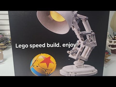 Building Pixar’s Iconic Lamp – LEGO Speed Challenge!