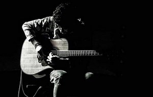 The best loop station artists in the world right now - Arambol