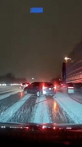 Terrifying Multi-Vehicle Crash in Snowstorm Milwaukee, Wisconsin — November 18, 2024 A winter storm turned a routine commute into a scene of horror on Monday night, as a multi-vehicle collision involving a semi-truck was captured on a motorist's dashcam. The incident occurred during heavy snowfall, which had already slowed traffic to a crawl before the situation escalated into a violent pileup. The dramatic video shows several cars traveling cautiously through the snow when a large semi-truck ap