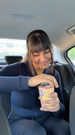 Why are they so SAD? 🍬😭 #usa #shorts #viralvideo