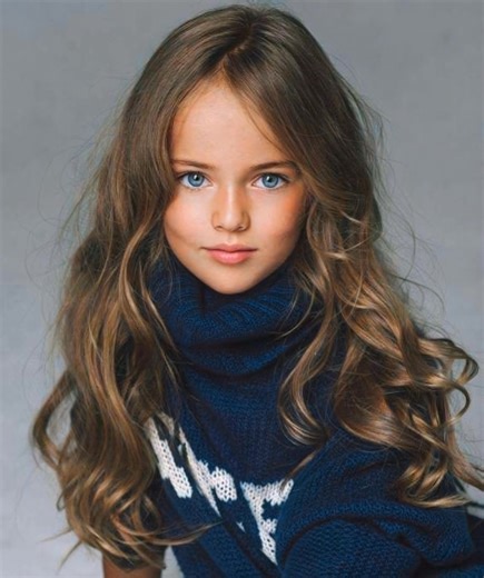 “Ricordi ‘la ragazza più bella del mondo’?” Ora ha 17 anni e le sue nuove foto mozzafiato stanno facendo parlare tutti 👑✨ Guarda com'è oggi nei commenti 👇 | Un mondo interessante