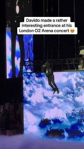Davido entrance to his O2 Arena concert! 😍🤩🔥. #trendybyt #trendingreels | TrendyByt