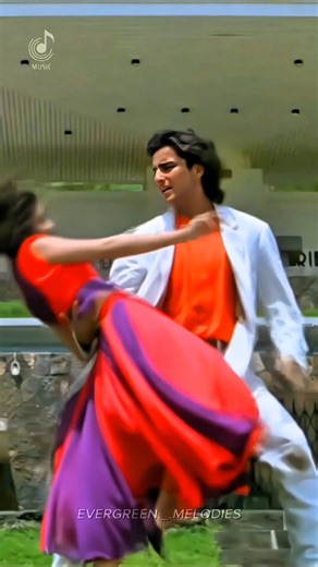 GAANE SUNE ᴇᴠᴇʀɢʀᴇᴇɴ on Instagram: "पुराने गाने सुनने के लिए follow करें 📻 🎶🎵 Like and comment #trendingreels #instagramreels #explorepage #instadaily #oldisgold"