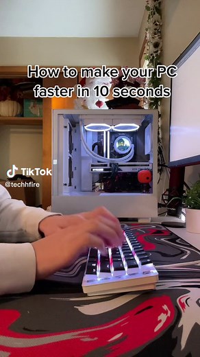 How to make your pc faster in 10 seconds #pc #gaming #gamingsetup #pcsetup #fyp #tips #fps #boost #videogames #desktour #gamingaesthetic #techtok #tech #wallpapers #wallpaperengine #pctips