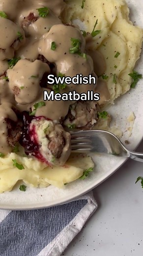 Delicious IKEA-Style Swedish Meatballs Recipe